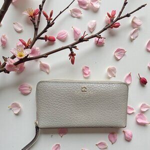 Kate Spade New York Zip Around Wallet Gray Pebbled Leather Large Continental